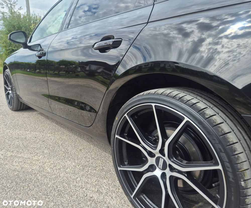 Audi A4 Avant 35 TDI S tronic S line - 13