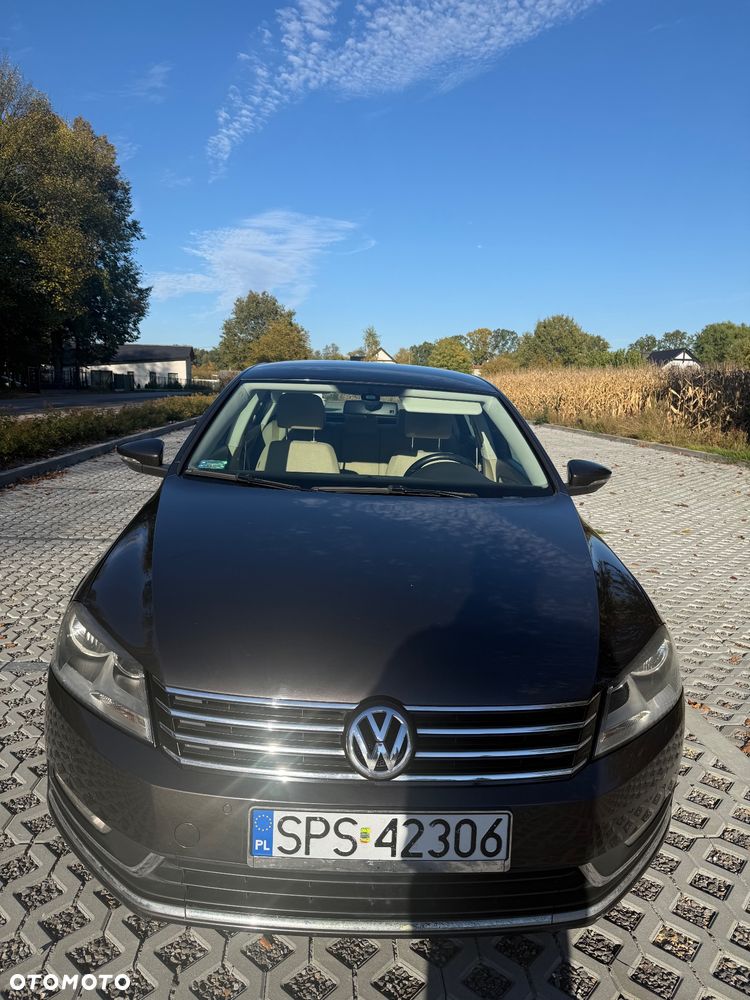 Volkswagen Passat - 5
