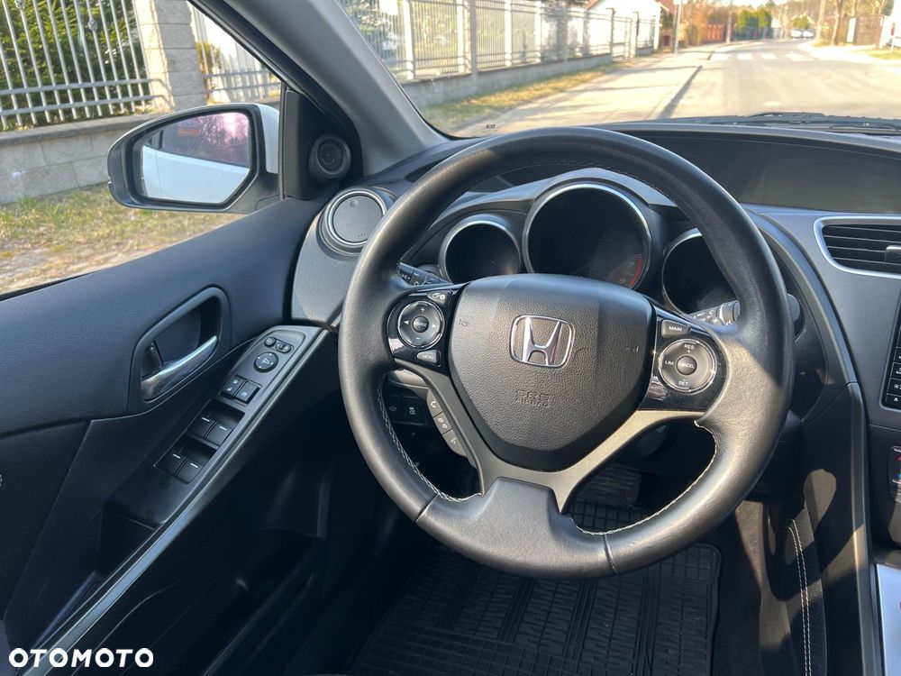 Honda Civic 1.8 Elegance (Honda Connect+) - 18
