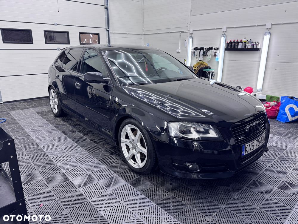 Audi A3 Sportback - 3