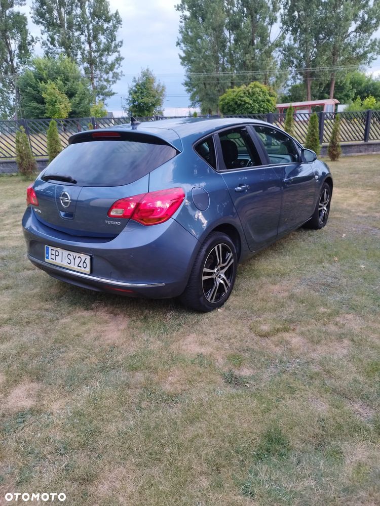 Opel Astra 1.4 Turbo - 3