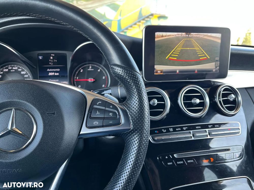 Mercedes-Benz C 250 d T 9G-TRONIC AMG Line - 23