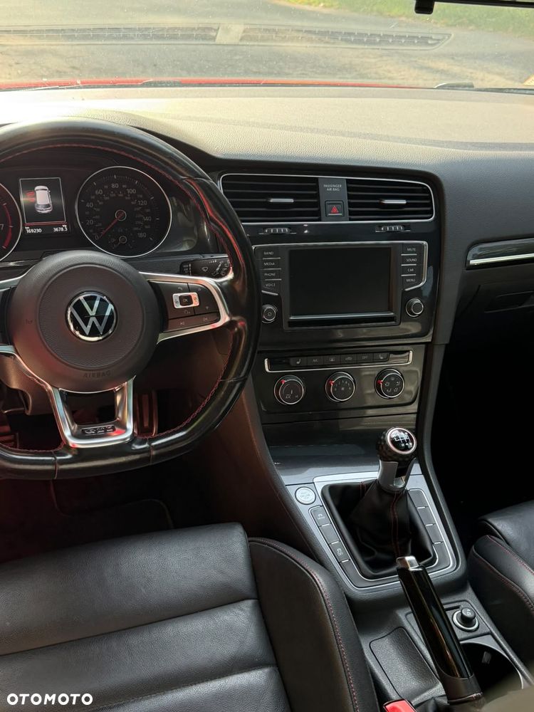 Volkswagen Golf 2.0 TSI BMT GTI Performance - 6