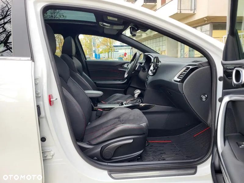 Kia Ceed 1.6 T-GDI GT DCT - 36