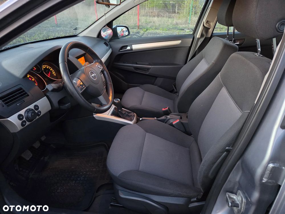 Opel Astra 1.7 CDTI Edition - 12