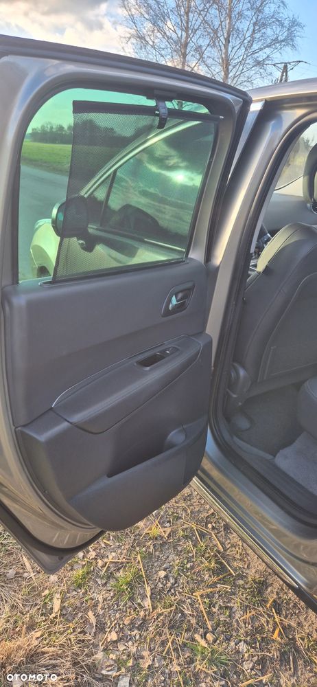 Peugeot 3008 PureTech 130 Stop & Start GPF Allure Business-Paket - 40