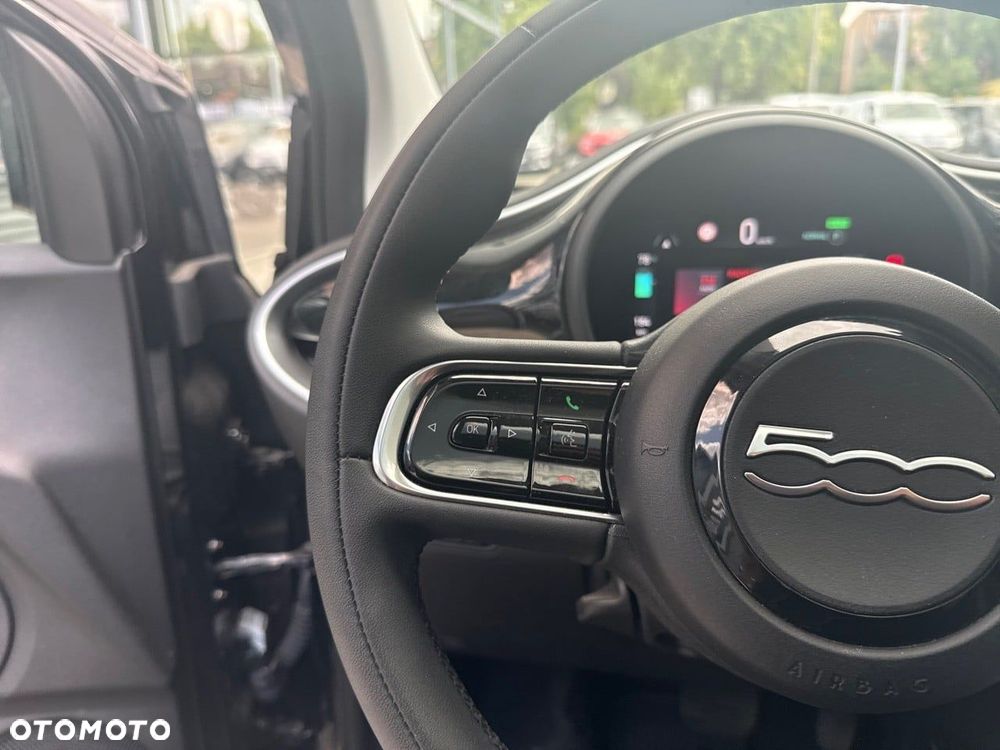 Fiat 500e - 14