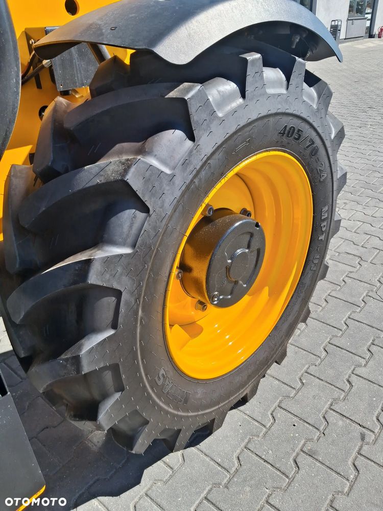 JCB 530 - 60 AGRI SUPER - 10