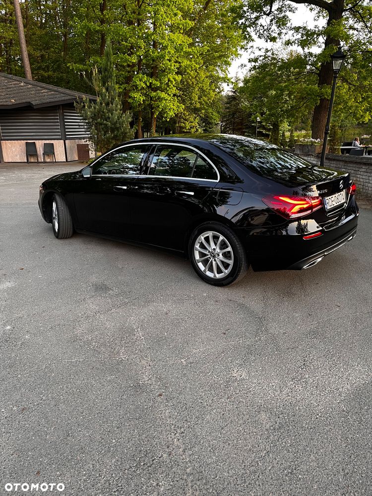 Mercedes-Benz Klasa A 220 4Matic 7G-DCT - 8