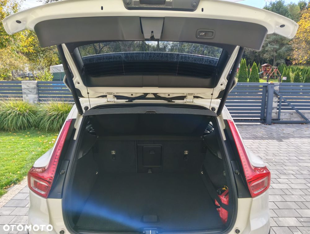 Volvo XC 40 - 6