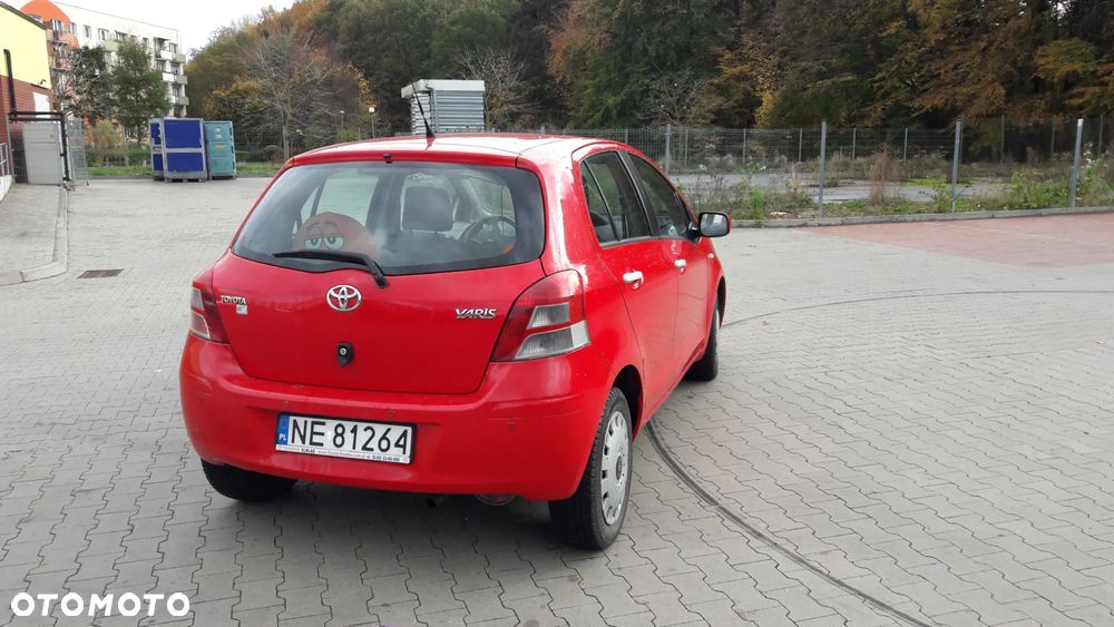 Toyota Yaris - 3