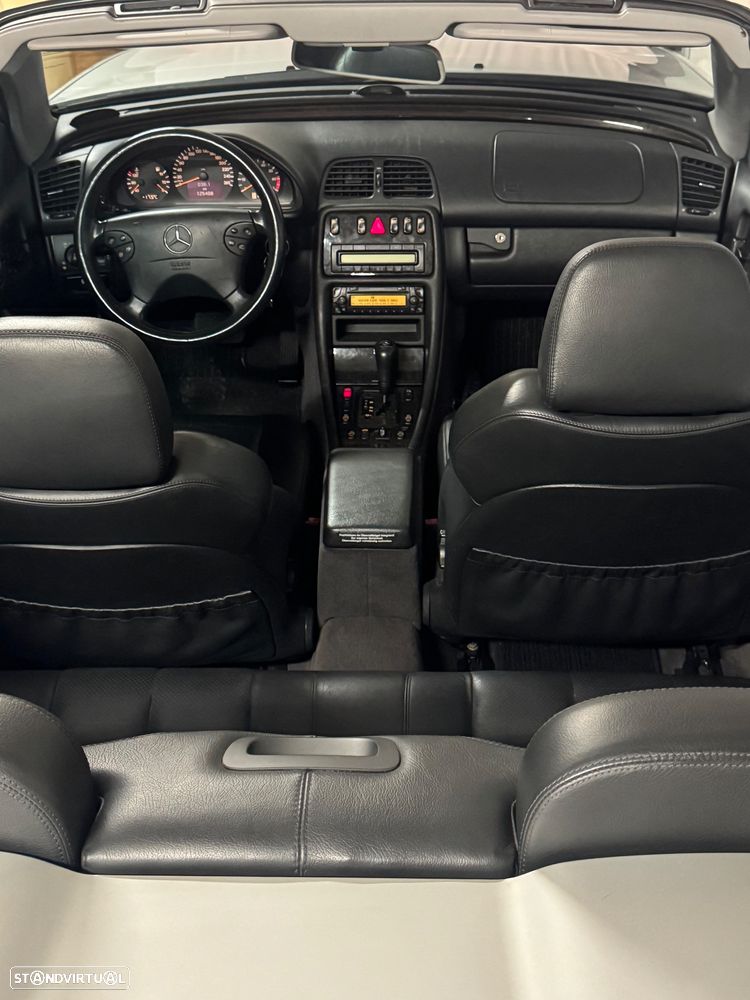 Mercedes-Benz CLK 230 - 12