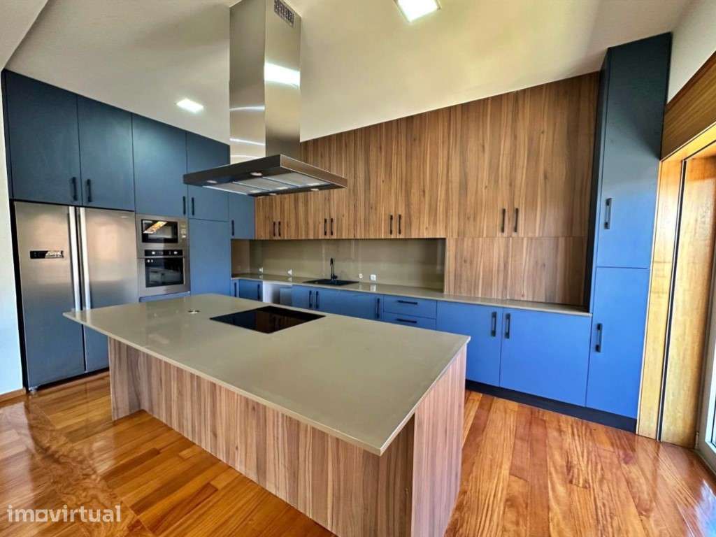 Apartamento T4 com piscina na Póvoa de Varzim - Grande imagem: 3/25