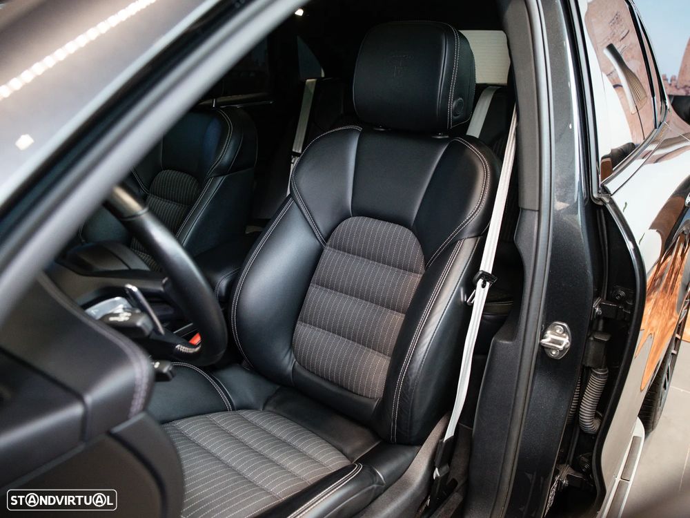 Porsche Macan T PDK - 21