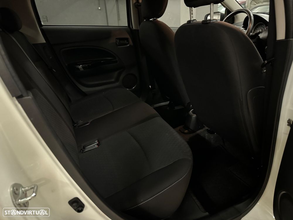 Mitsubishi Space Star 1.2 Intense Connect Edition - 11