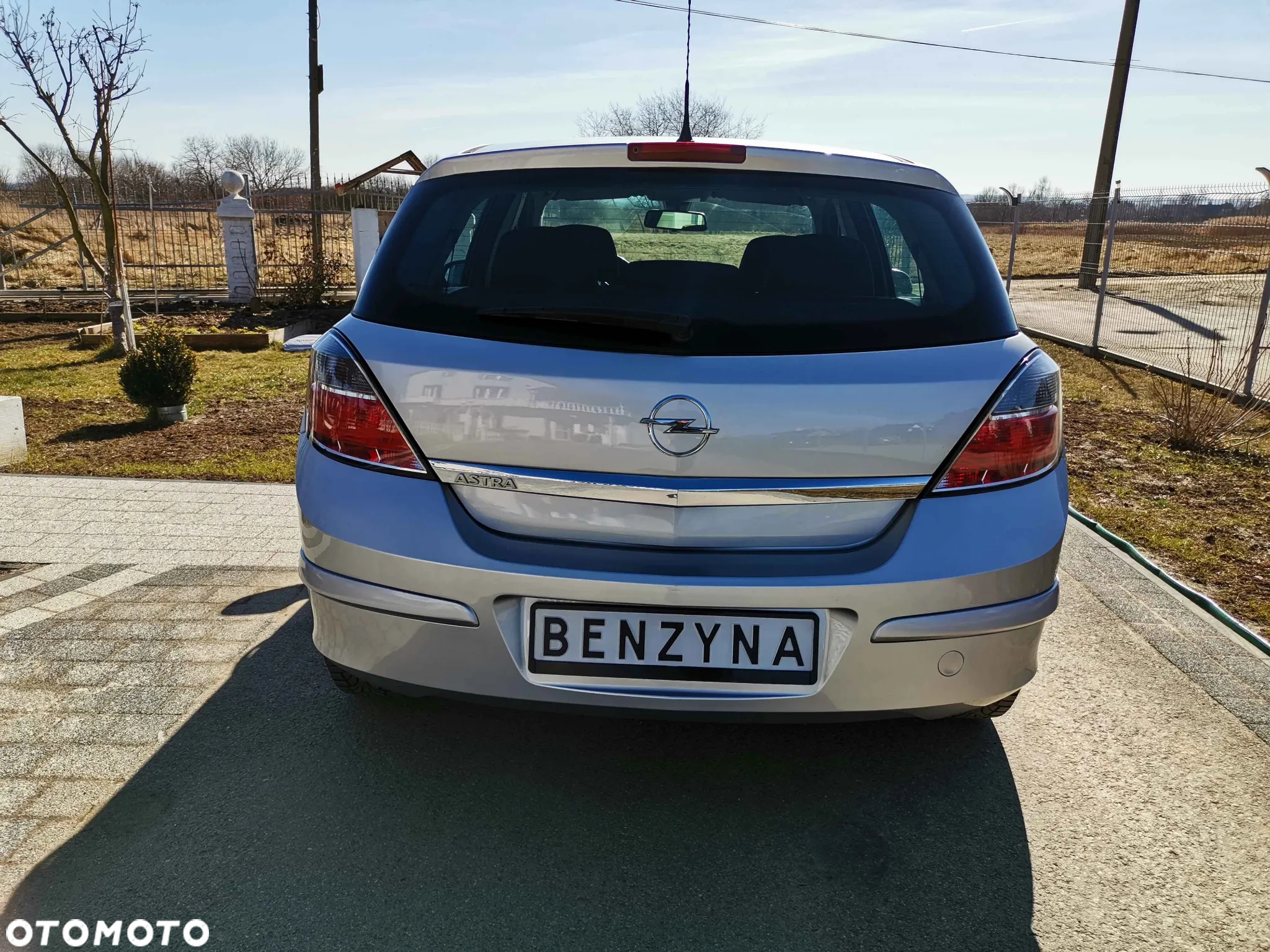 Opel Astra 1.4 Elegance - 24