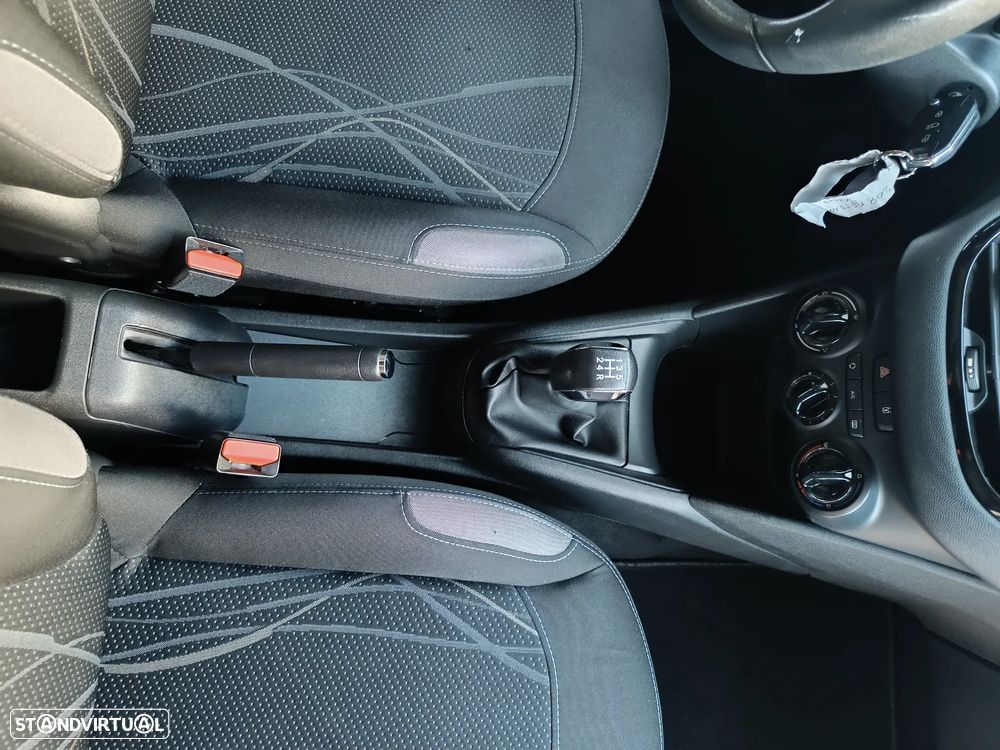 Peugeot 208 1.2 VTi SE Style - 18