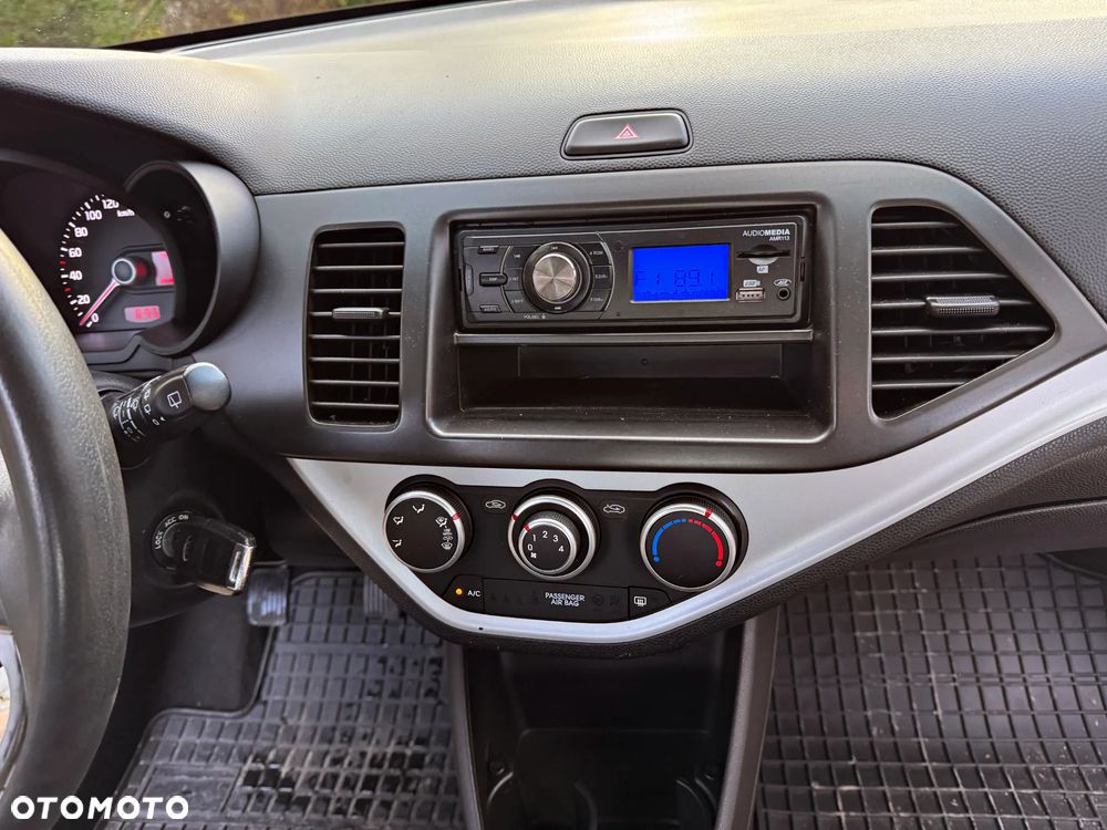 Kia Picanto 1.0 L - 16