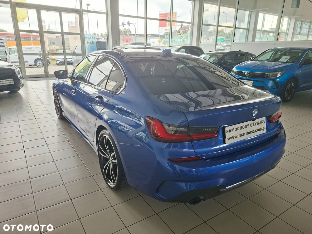 BMW Seria 3 320d xDrive mHEV M Sport sport - 7