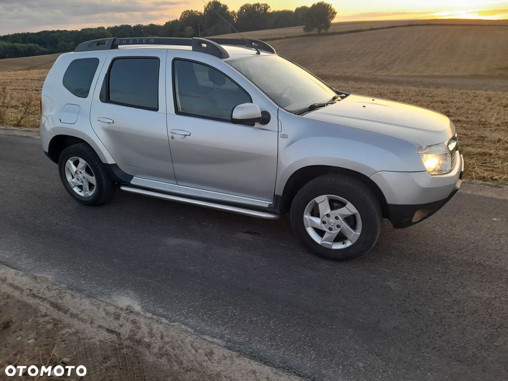 Dacia Duster 1.6 Laureate - 13