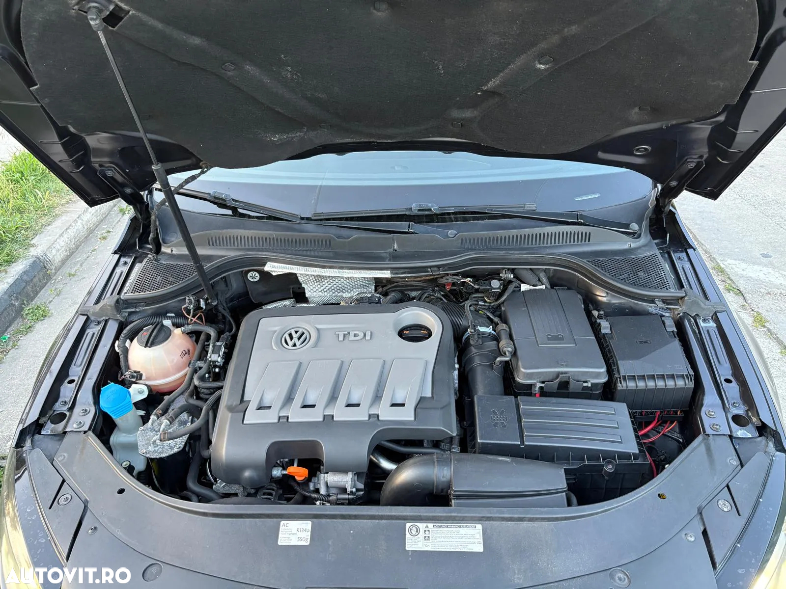 Volkswagen Passat CC - 32