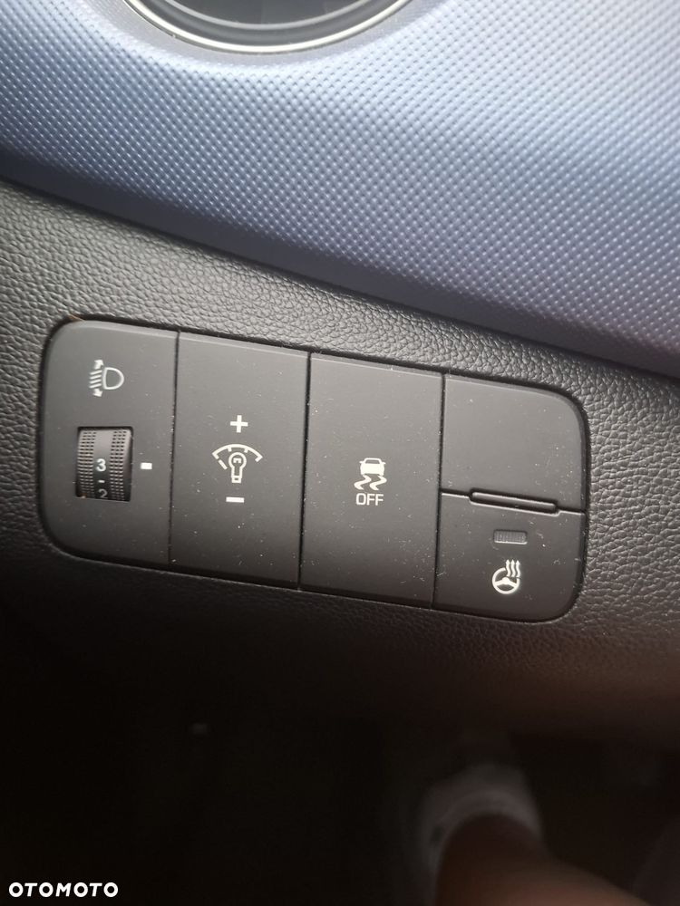 Hyundai i10 1.0 BlueDrive Premium - 15
