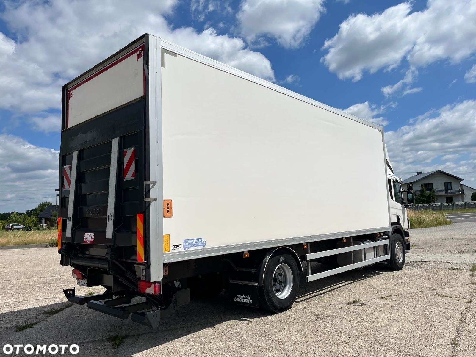 Scania P230 KONTENER boczne drzwi 260tys.km. SUPER STAN 18palet - 8