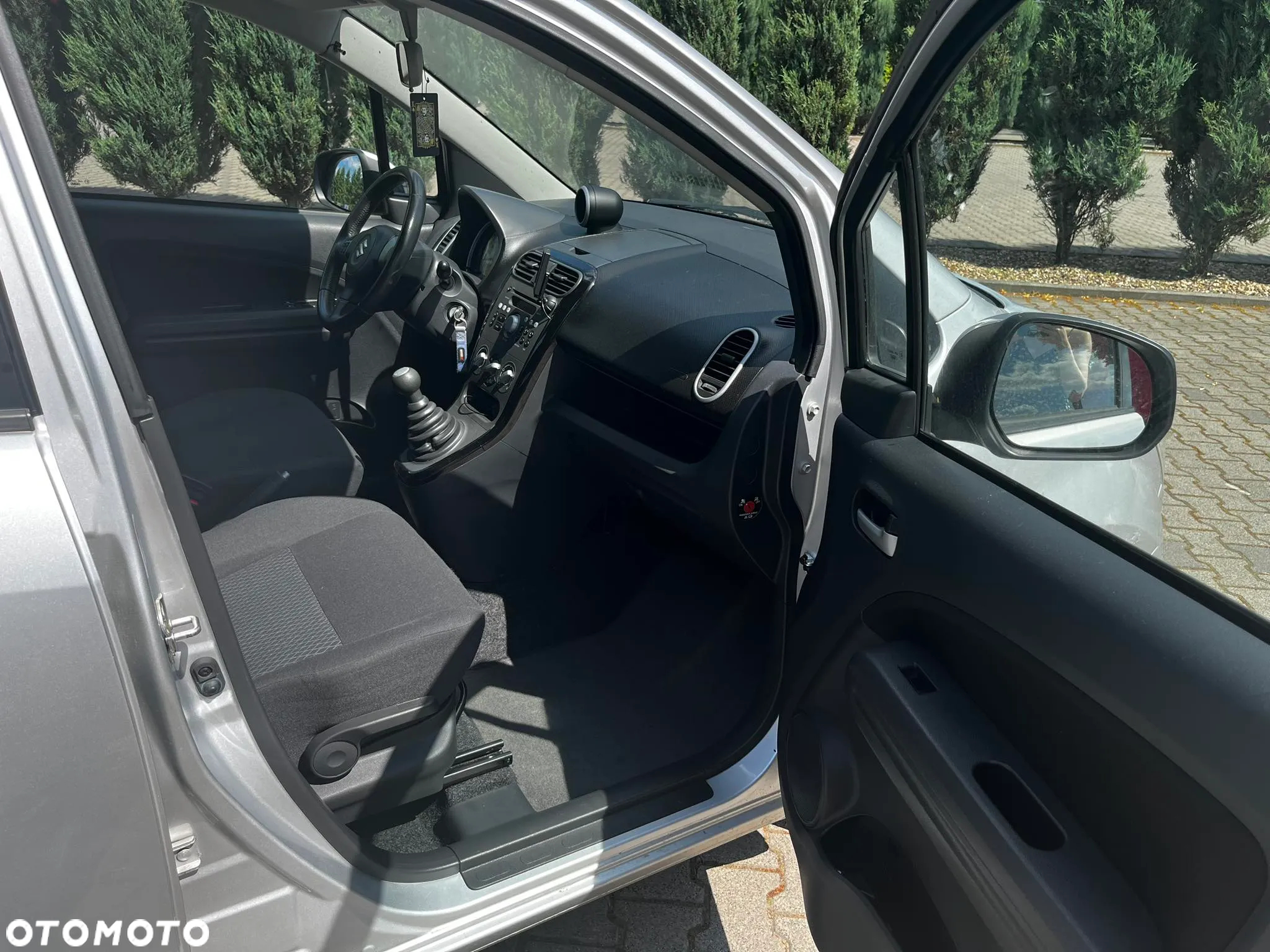 Suzuki Splash - 15