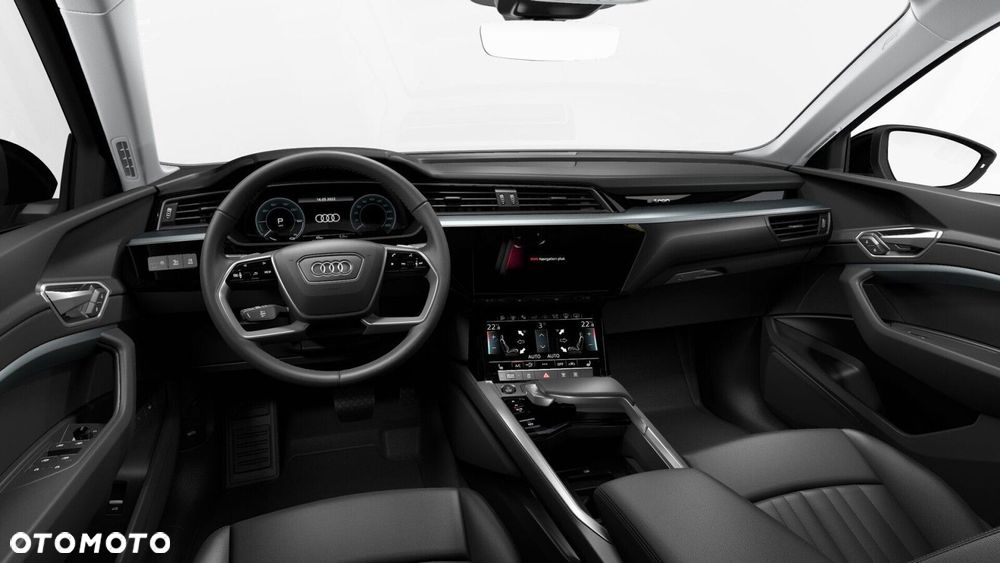 Audi e-tron - 11
