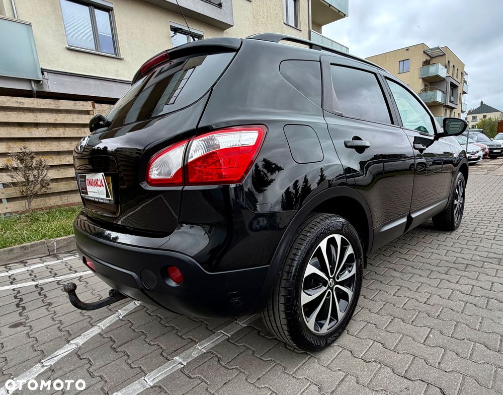 Nissan Qashqai - 4