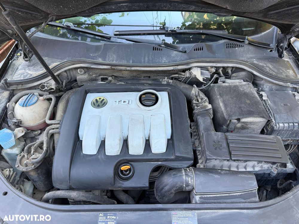 Volkswagen Passat - 3