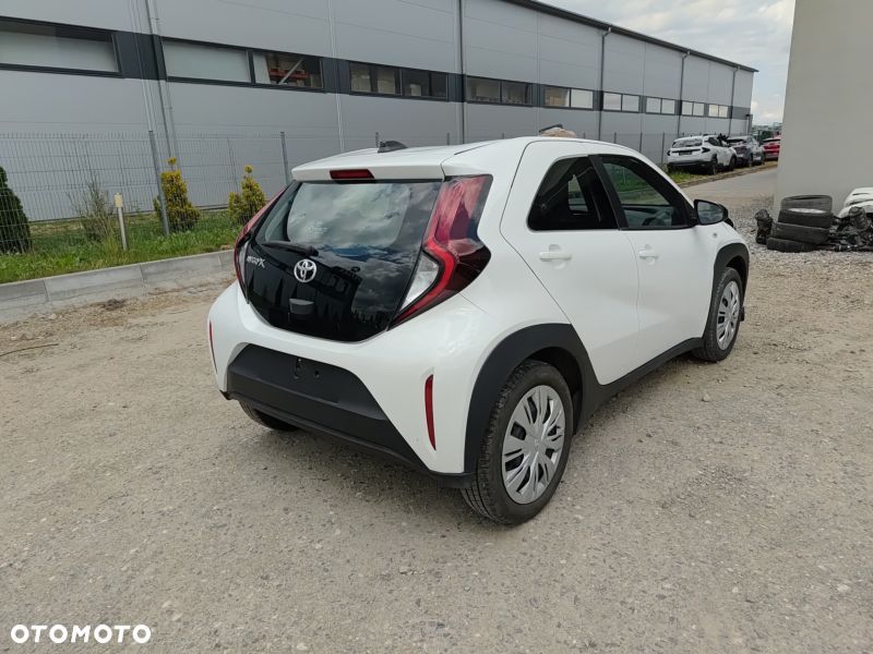 Toyota Aygo X - 12