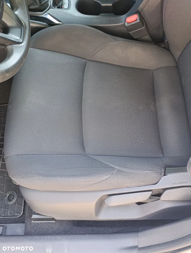 Toyota Corolla 1.2 T Active - 18