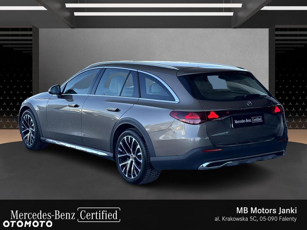 Mercedes-Benz Klasa E - 4