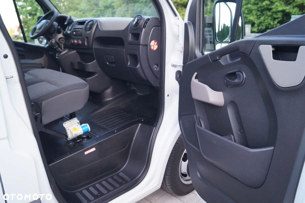 Opel Movano - 23