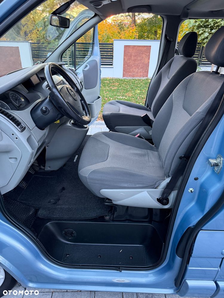 Opel Vivaro - 35