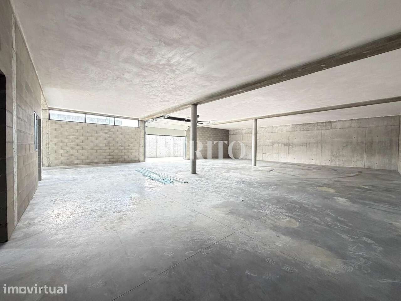 Pavilhão Novo – São Vítor | 300 m2 + 100m2 de Logradouro - Grande imagem: 5/11