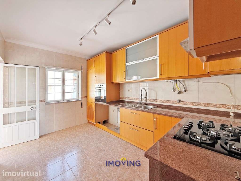 Moradia T3+1 em Vila Nogueira de Azeitão - Grande imagem: 5/32