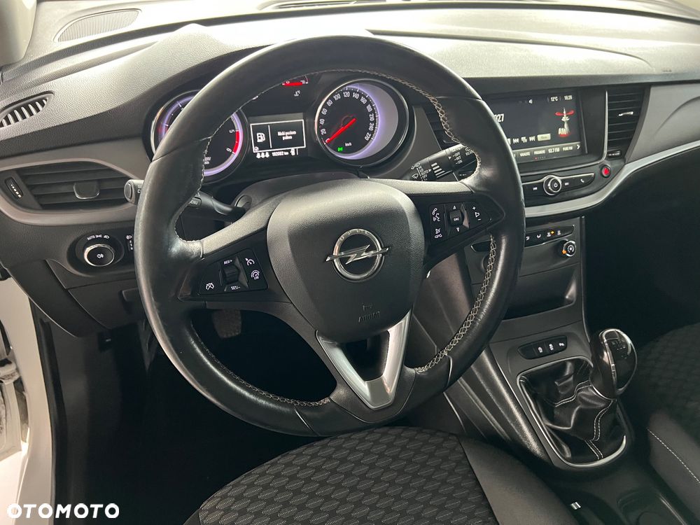 Opel Astra - 12