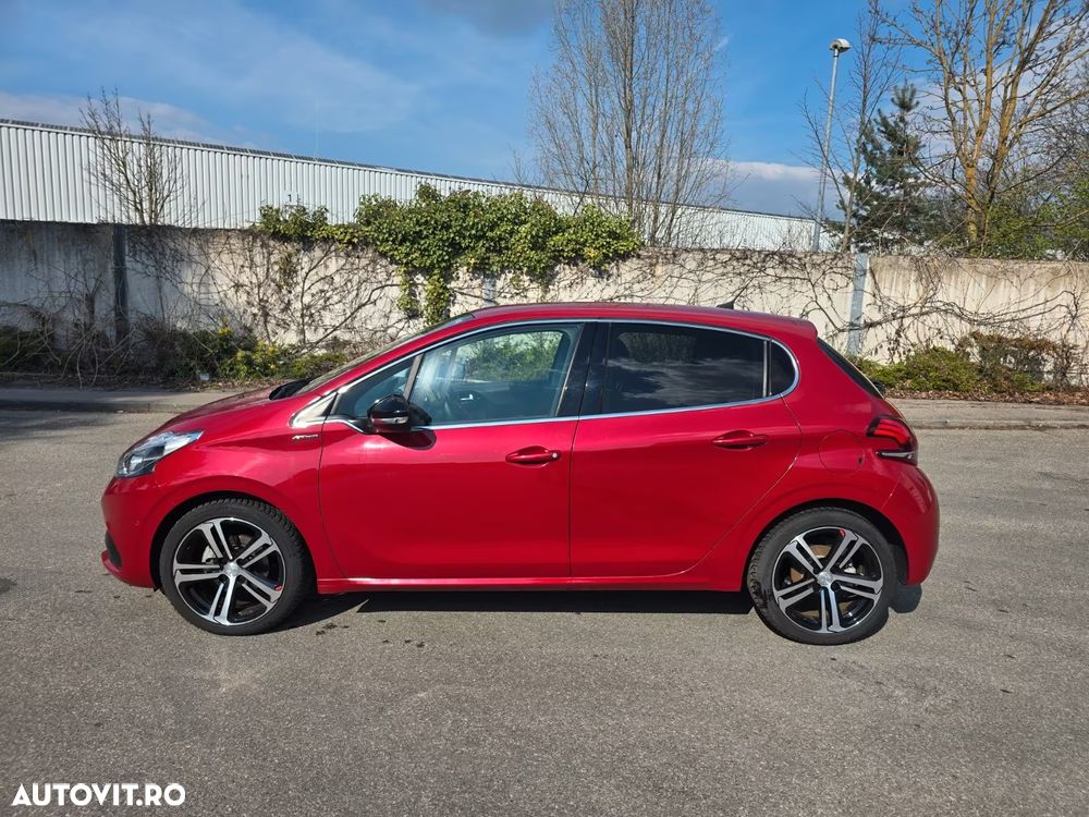 Peugeot 208 - 4