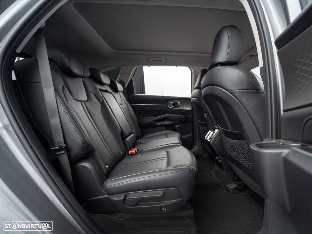 Kia Sorento 2.2 CRDi Concept 8DCT - 46