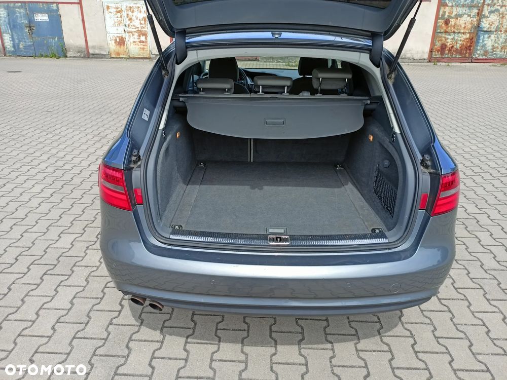 Audi A4 Avant 2.0 TDI DPF Ambition - 27