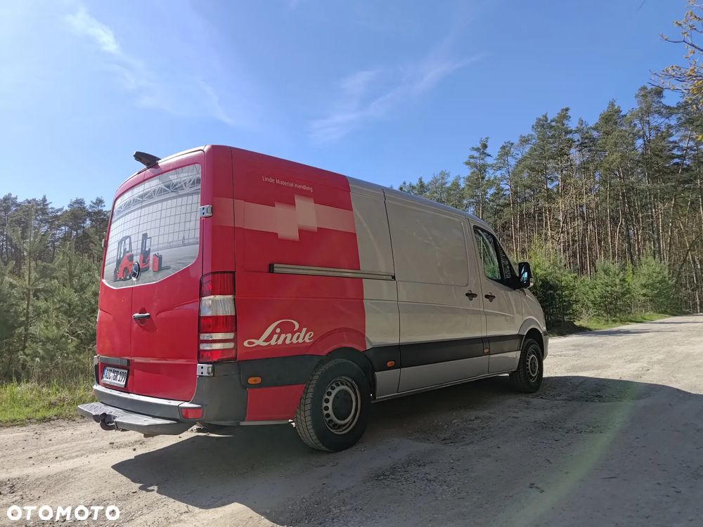 Mercedes-Benz Sprinter - 32