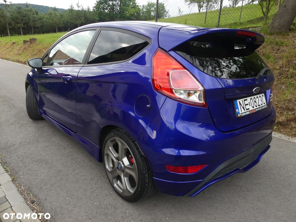 Ford Fiesta ST - 4