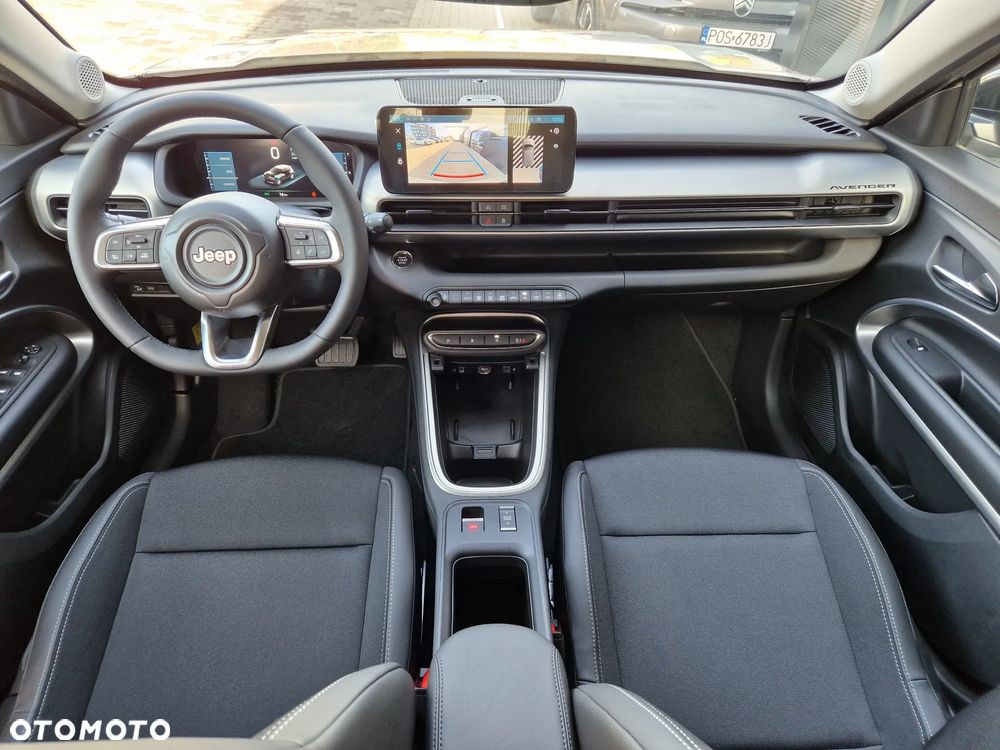 Jeep Avenger 54kWh Summit - 21