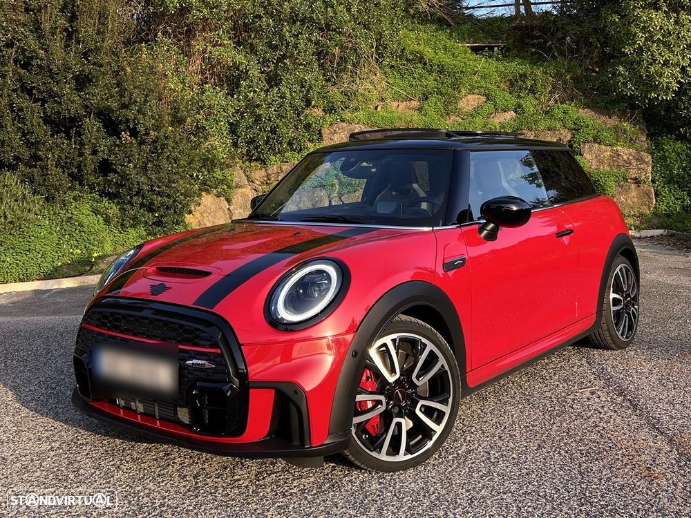 MINI 3 Portas John Cooper Works Plus Auto Desportiva - 2
