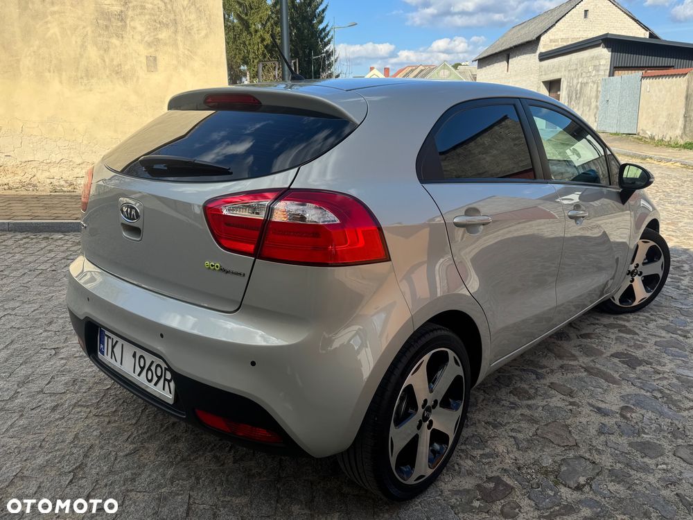 Kia Rio 1.4 Platinum Edition - 4