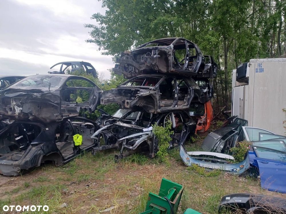 WANNA BAGAŻNIKA PAS TYLNY HONDA CIVIC VIII B92P - 4