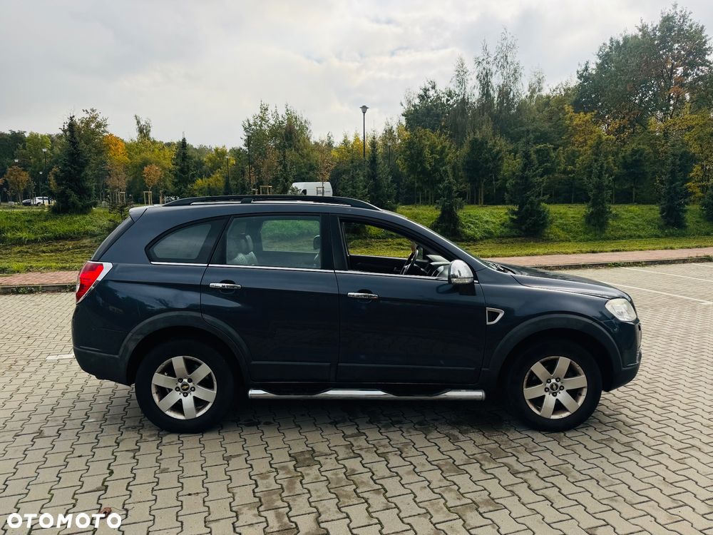 Chevrolet Captiva 2.4 4WD 7 Sitzer LT - 15