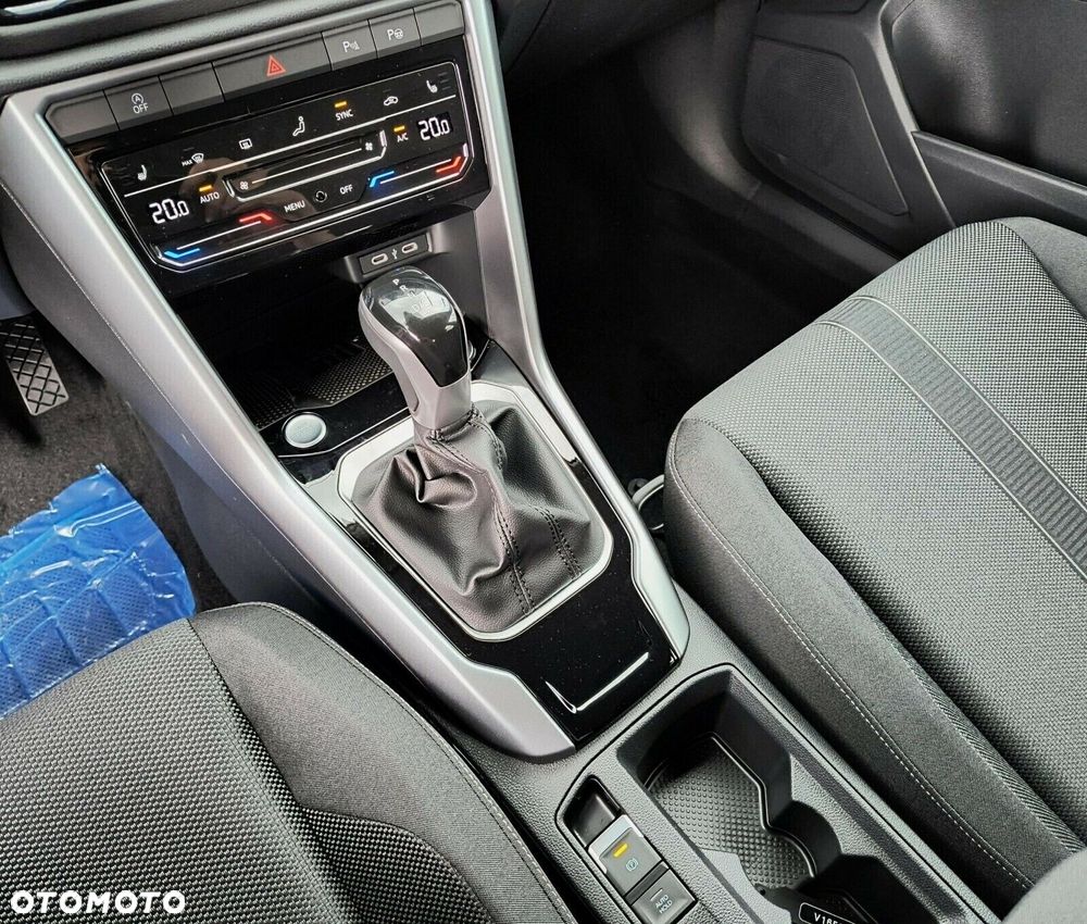 Volkswagen T-Roc - 15